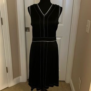 Size 6 drappy black dress